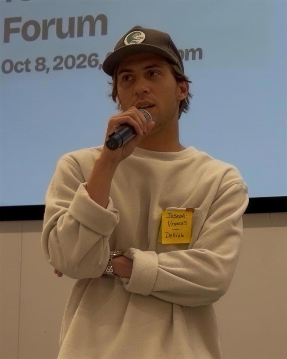 Joseph Visconti, Chief Technology Officer of Rotten America, speaking at the SF Innovators & Investors for Democracy Forum